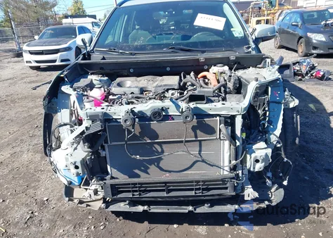 2021 Toyota Rav4 Hybrid Xle z USA, uszkodzony, nr VIN 4T3RWRFV1MU024113